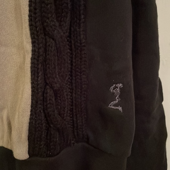 Unique sweater - Picture 2 of 6